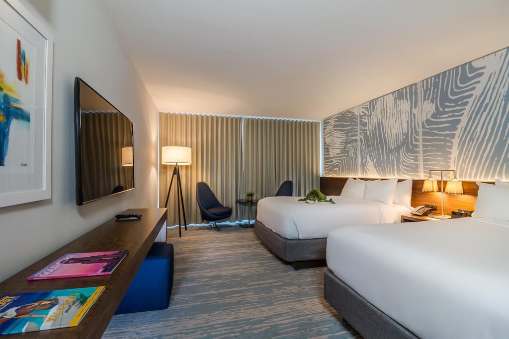 Double or Twin Room Partial Sea View